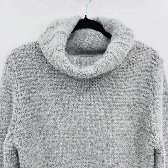 SIX CRISP DAYS Gray Knit Pullover Cowl Neck Cozy Sweater Size XS / Small - Picture 3 of 6